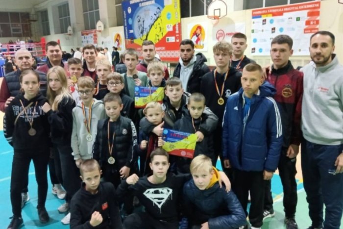 13 юных приднестровских кикбоксеров стали призёрами чемпионата Молдавии