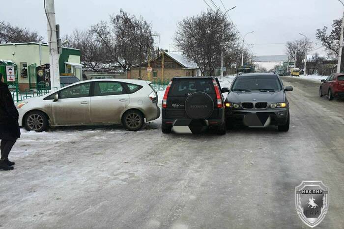 28 декабря на дорогах Приднестровья зарегистрировано 23 ДТП