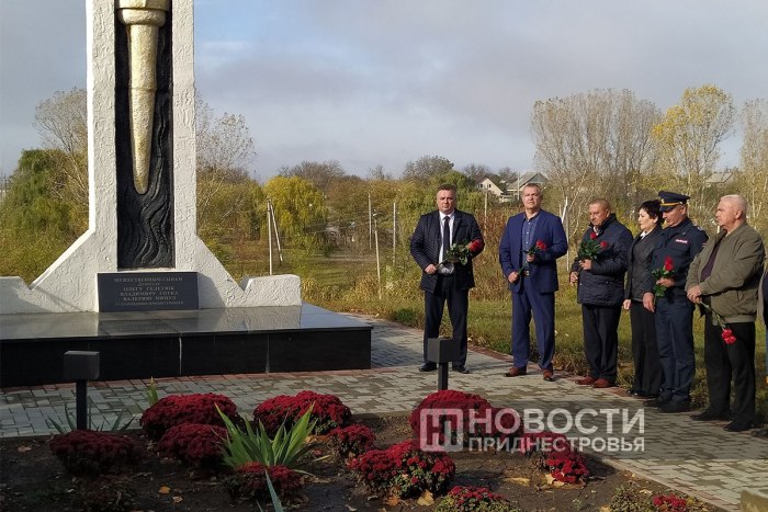 Дубоссарцы почтили память земляков, погибших 2 ноября 1990 года