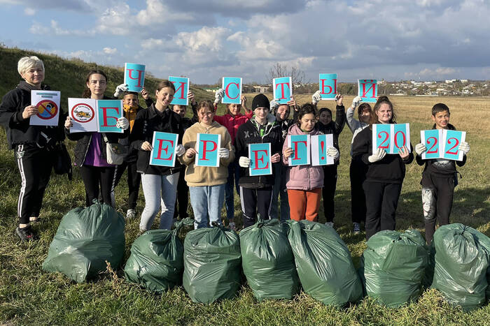Дубоссарские юные экологи провели акцию «Чистый берег»