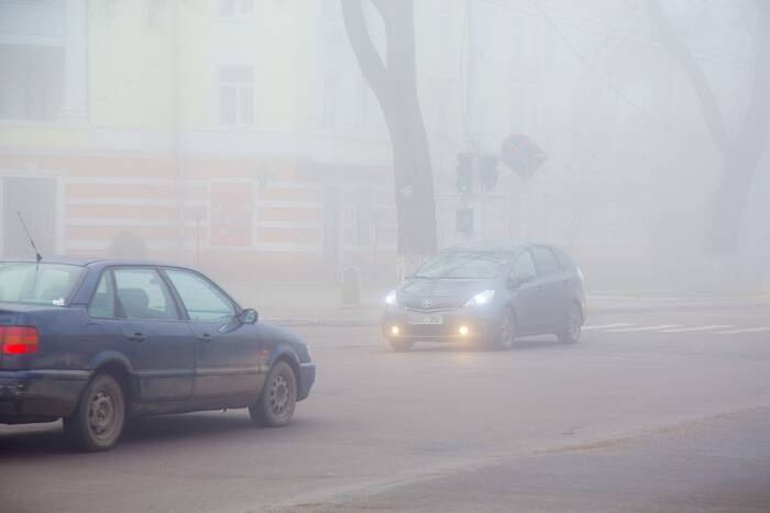 ГАИ призывает водителей быть внимательнее на дорогах  из-за тумана