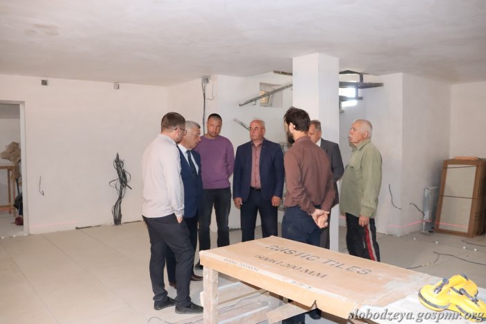 Глава Слободзеи проинспектировал ход ремонтных работ на объектах района