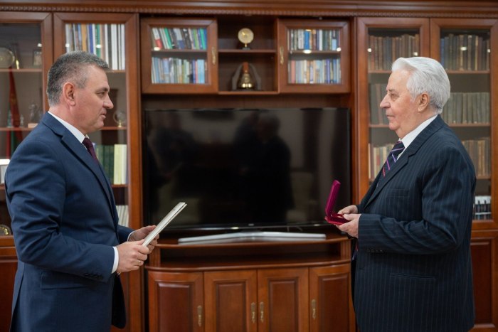 Государственный и политический деятель ПМР Сергей Леонтьев удостоен ордена Дружбы