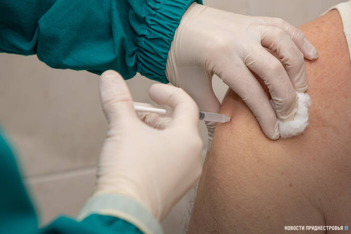 Минздрав ПМР: Более 70 человек вакцинировались от коронавируса за минувшие сутки