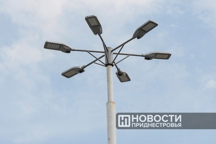 Правительство представило программу модернизации уличного освещения автомобильных дорог