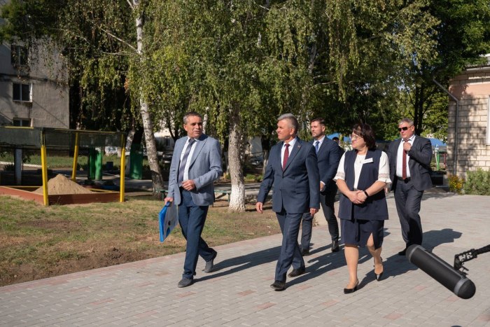Президент ПМР посетил григориопольский детсад № 25 