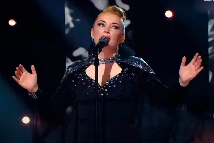 Приднестровская певица Ольга Варвус попала в полуфинал российского шоу «Ну-ка, все вместе!» 