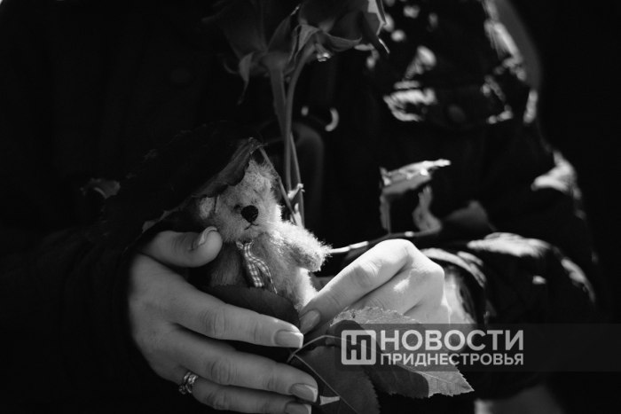В Мытищах простились с погибшей в теракте бендерчанкой Кристиной Костюченко