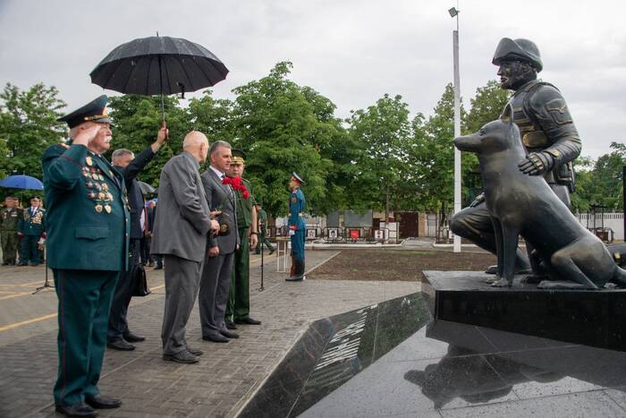 В Приднестровье открыли памятник воинам-саперам