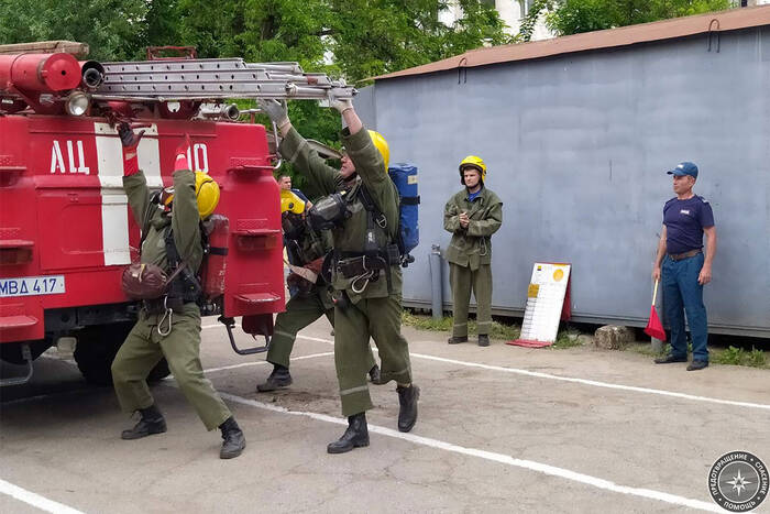 Рыбницкие пожарные стали победителями чемпионата по газодымозащитной службе