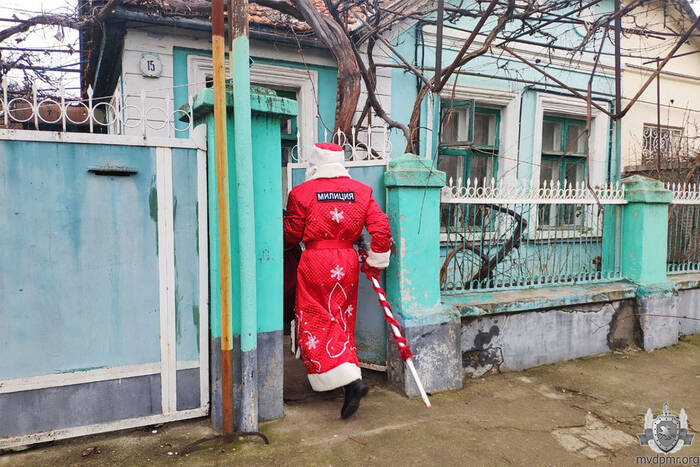 В республике проходит социальная акция «Дед Мороз – милиционер» 