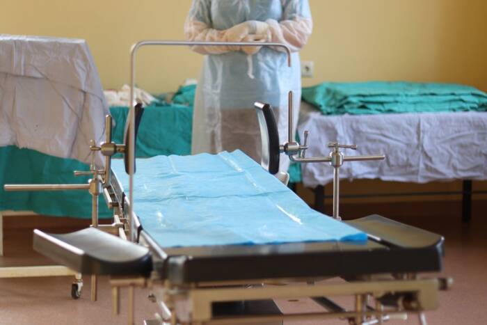 В РКБ провели первую операцию по эндопротезированию тазобедренного сустава