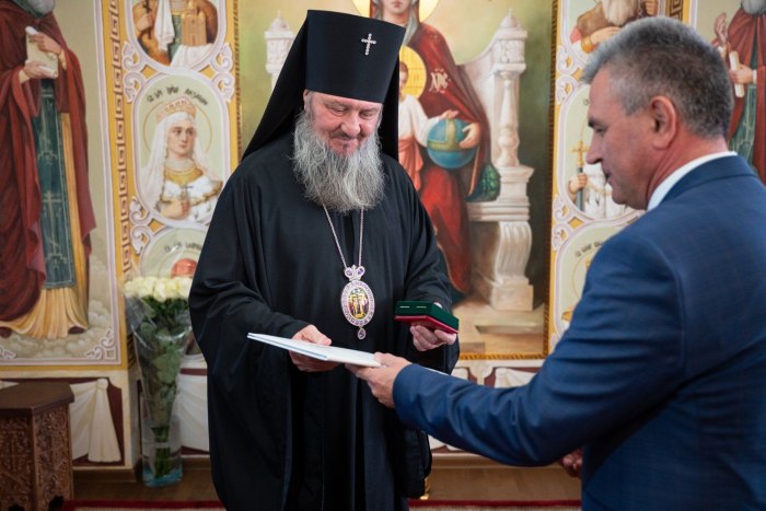 Вадим Красносельский поздравил архиепископа Тираспольского и Дубоссарского Савву с юбилеем