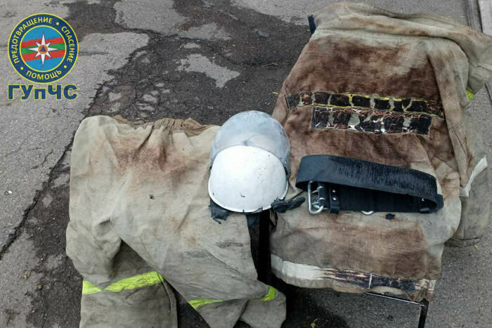 Во время пожара в одном из капитальных гаражей в Днестровске произошел взрыв