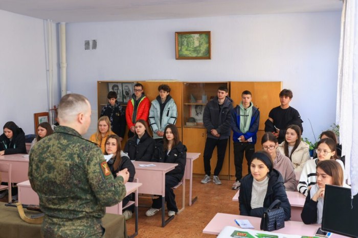 Военный институт представили на Григориопольской ярмарке учебных мест  