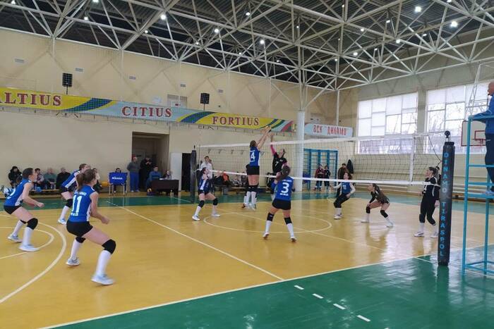 Волейболистки «‎Динамо-Глории» одержали уже третью победу в новом сезоне