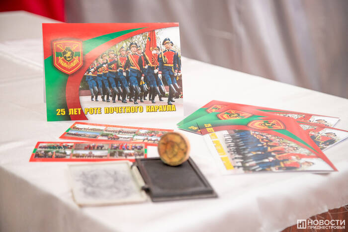 Юбилею роты Почётного караула посвятили почтовый выпуск