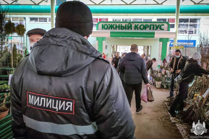 За три дня сотрудники МВД выявили 67 нарушений карантинных мер